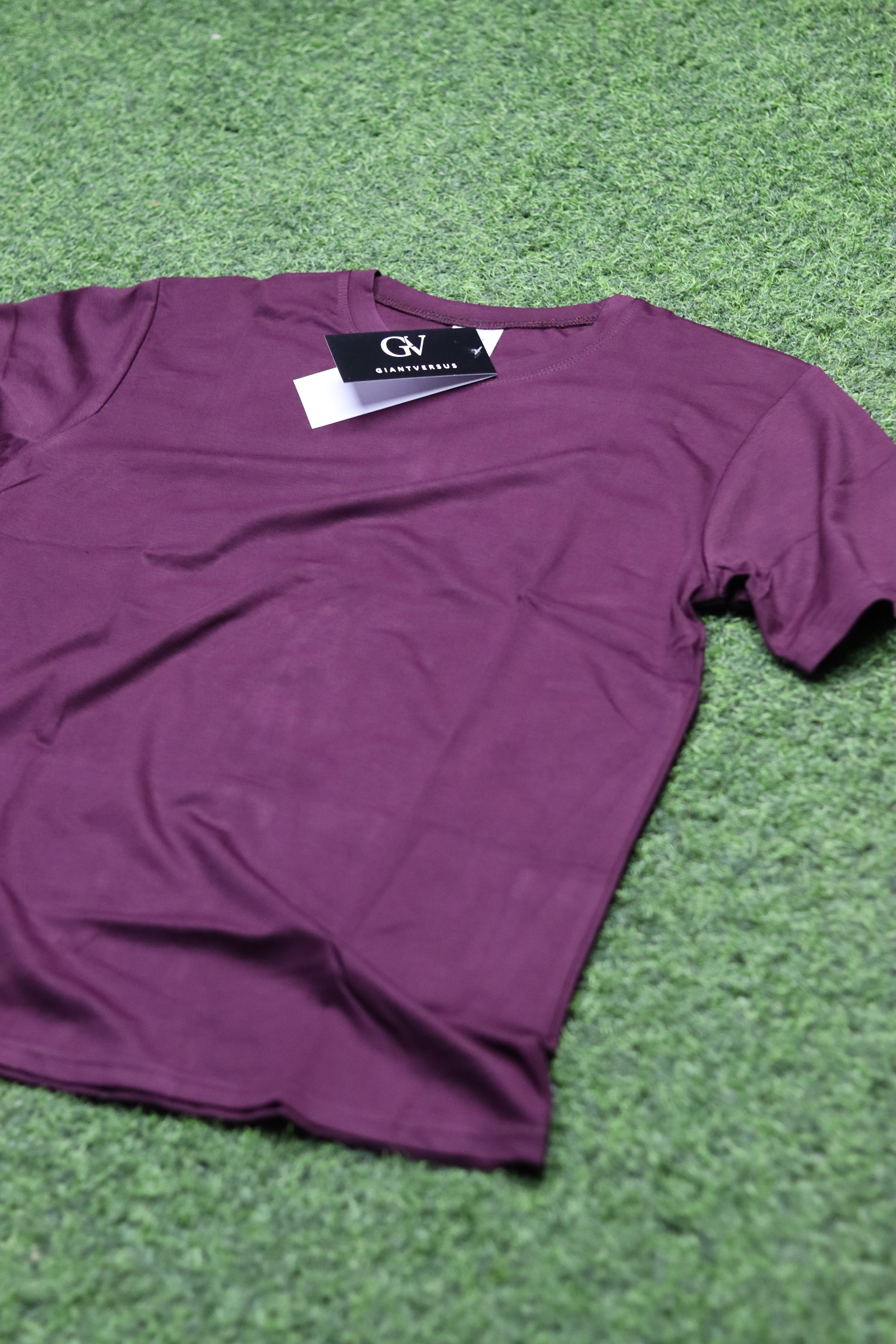 REGULAR FIT PLAIN T-SHIRT
